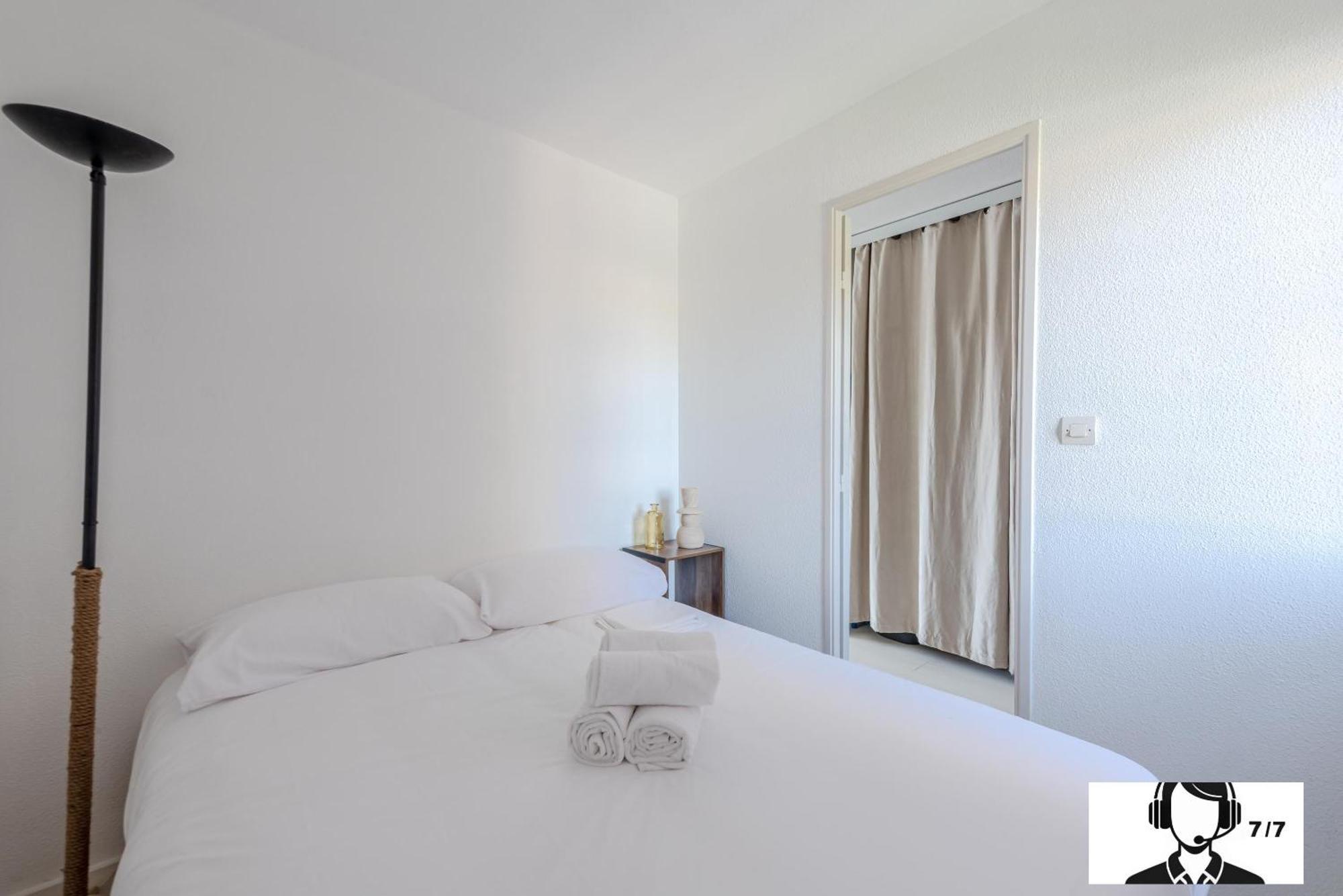 L'Athlantis - Cosy With Terrace And Parking Daire Saint-Cyprien  Dış mekan fotoğraf